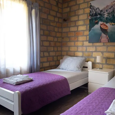 Bakina Kuca 公寓 *